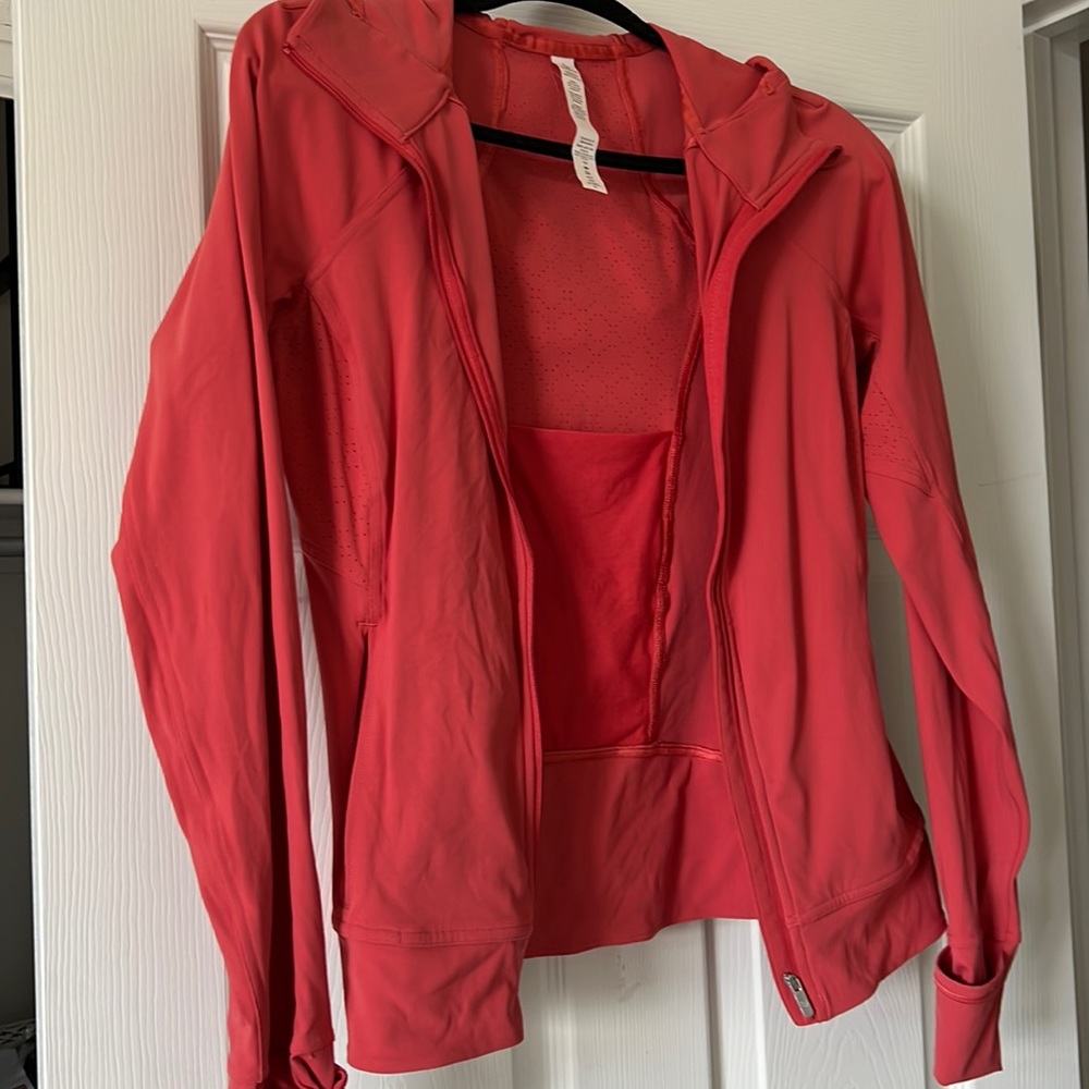 Size 6 lululemon jacket